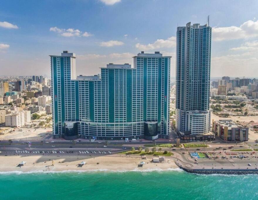 아지만 Luxury Full Sea View Flat 아파트 외부 사진