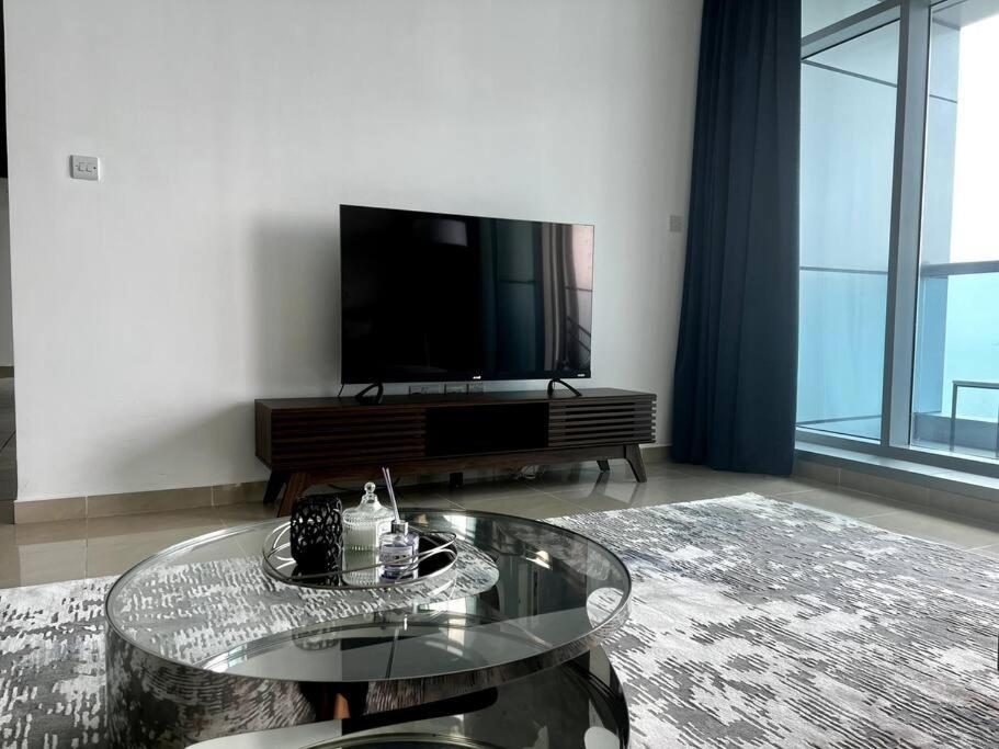 아지만 Luxury Full Sea View Flat 아파트 외부 사진